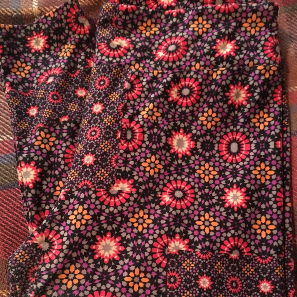 LuLaRoe leggings